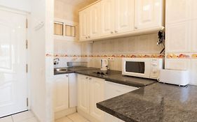797 Holiday Rentals- Luminoso estudio en Arroyo de la Miel